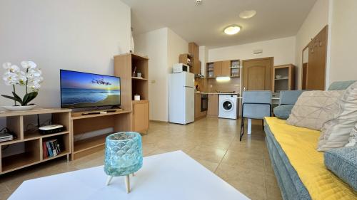 TRAKIA APARTMENTS
