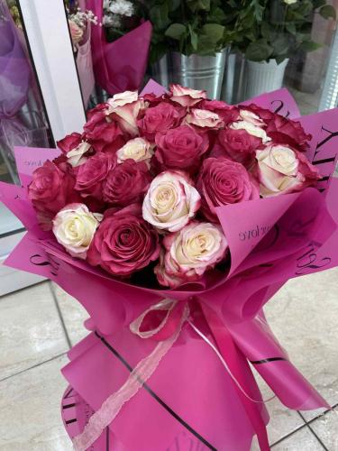 Букет за теб – Flowers Studio Art Design Beni