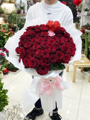 Букет за теб – Flowers Studio Art Design Beni
