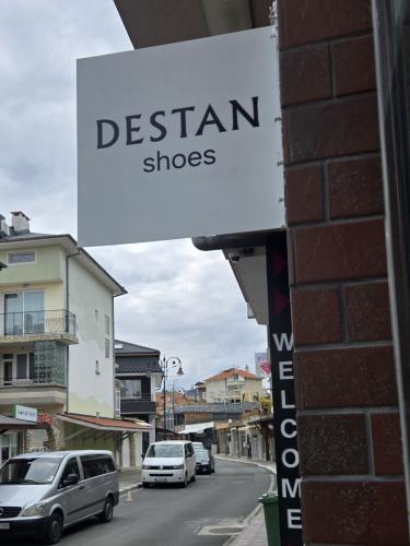 Магазин за обувки "Destan"
