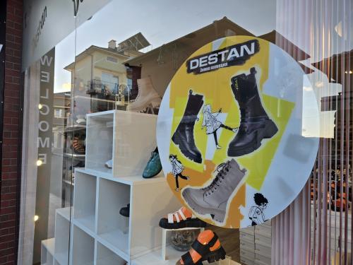 Магазин за обувки "Destan"