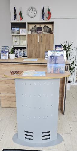 Tourist information centre 2