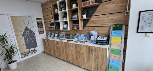 Tourist information centre 2